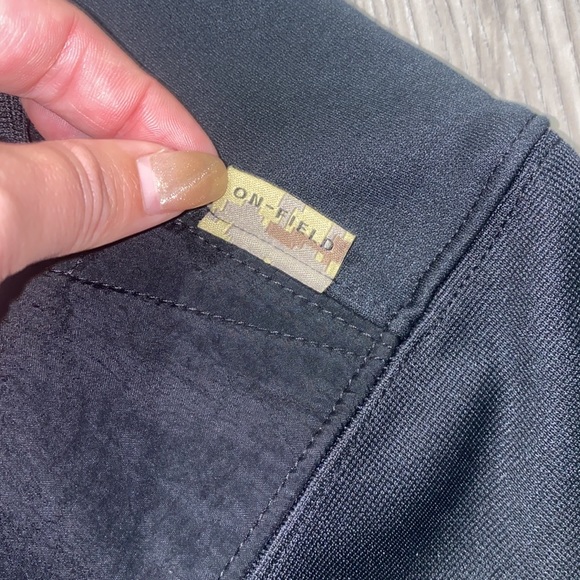 Nike LA Chargers Black 2020 Salute to Service Sideline Performance Hoodie - Picture 6 of 7